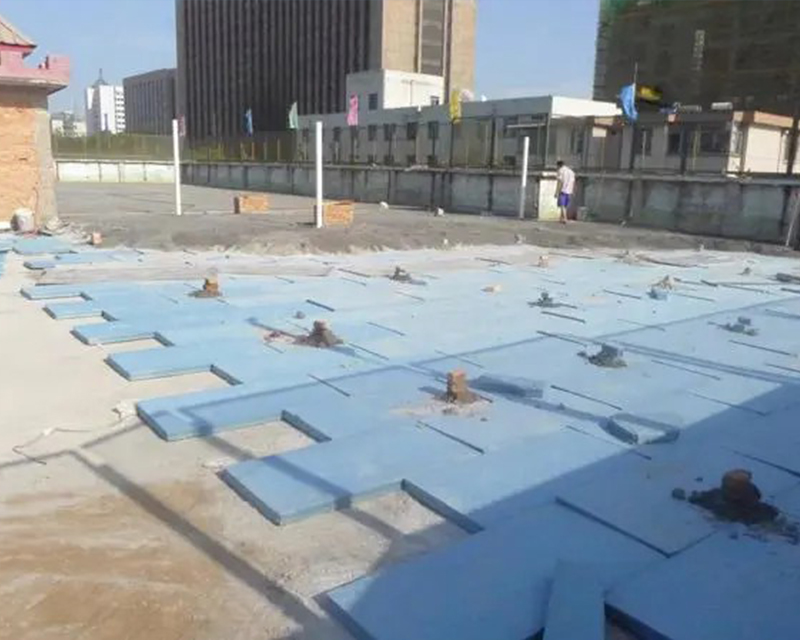 安徽某房屋改造项目屋顶保温板铺设